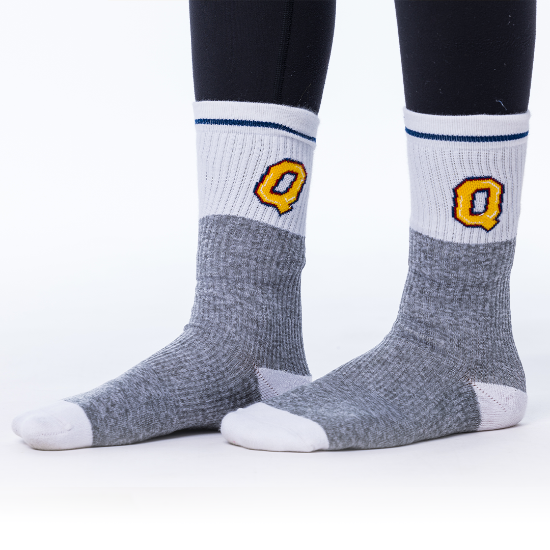 Q Socks – Queen's Q Shop