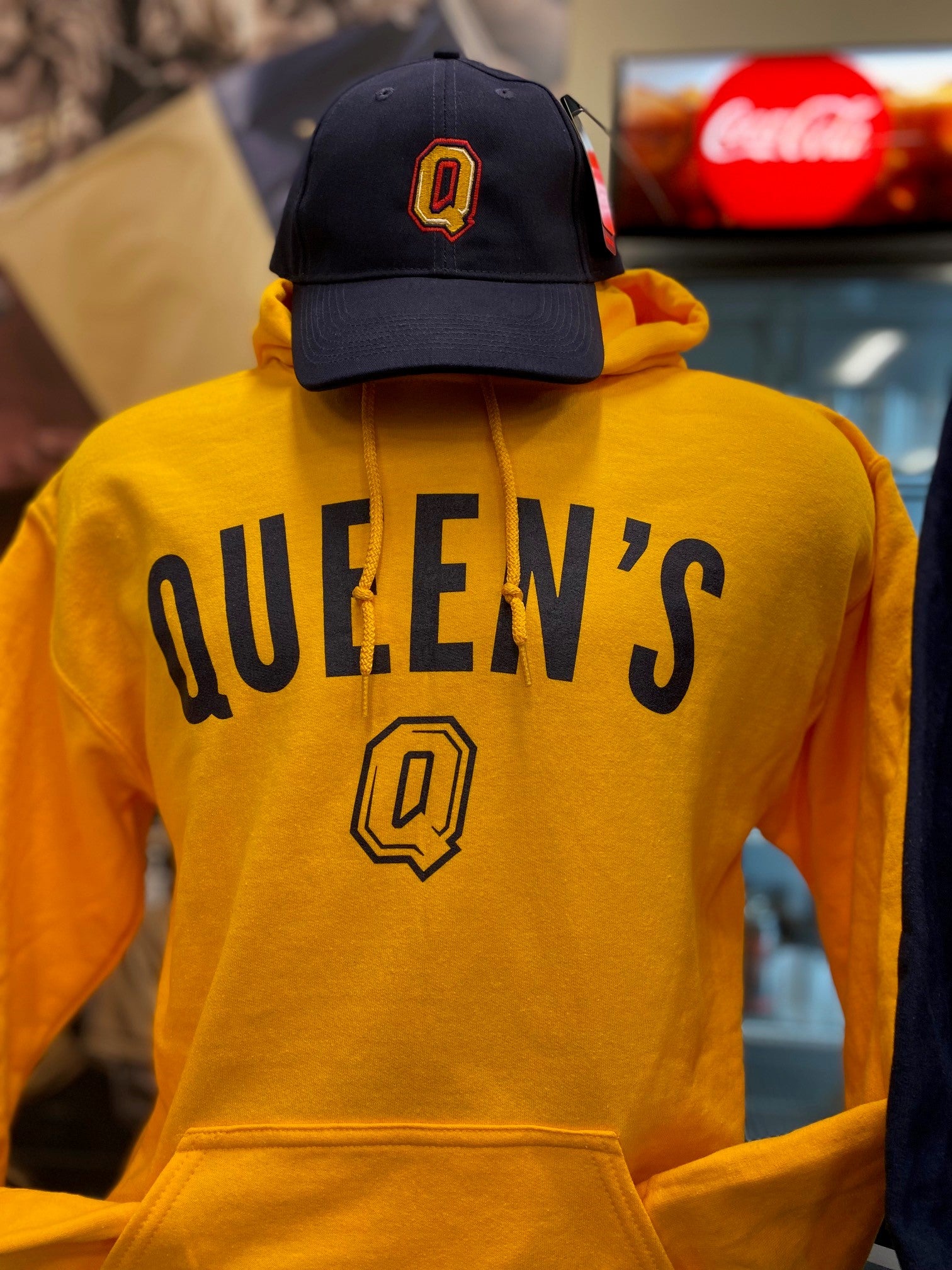 Queen s Hoodie Navy XLarge