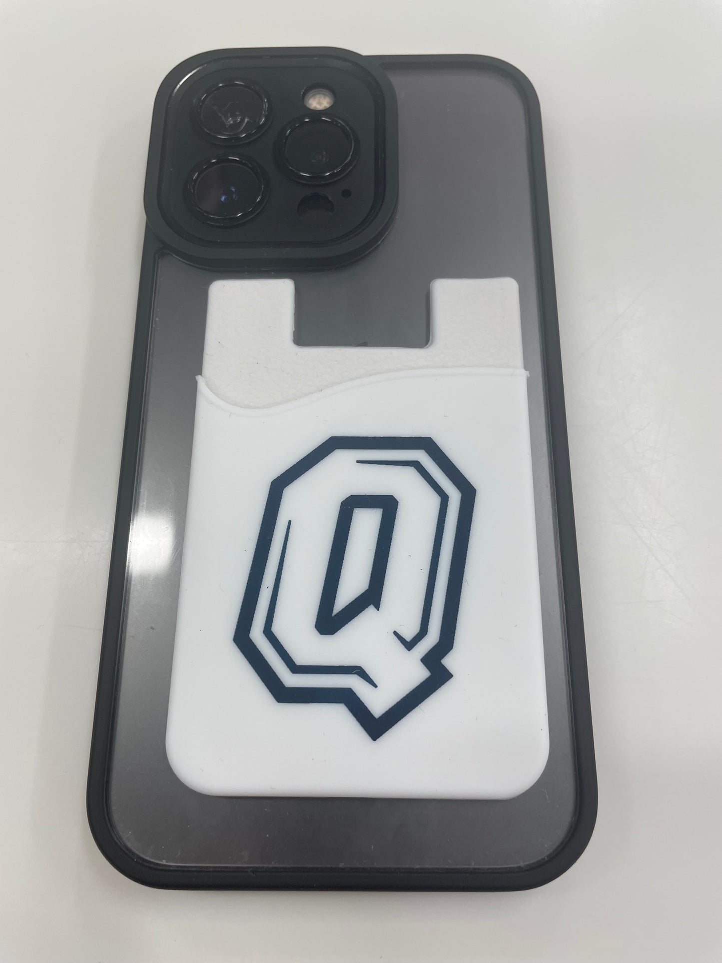 Queen's Silicone Smartphone Wallet